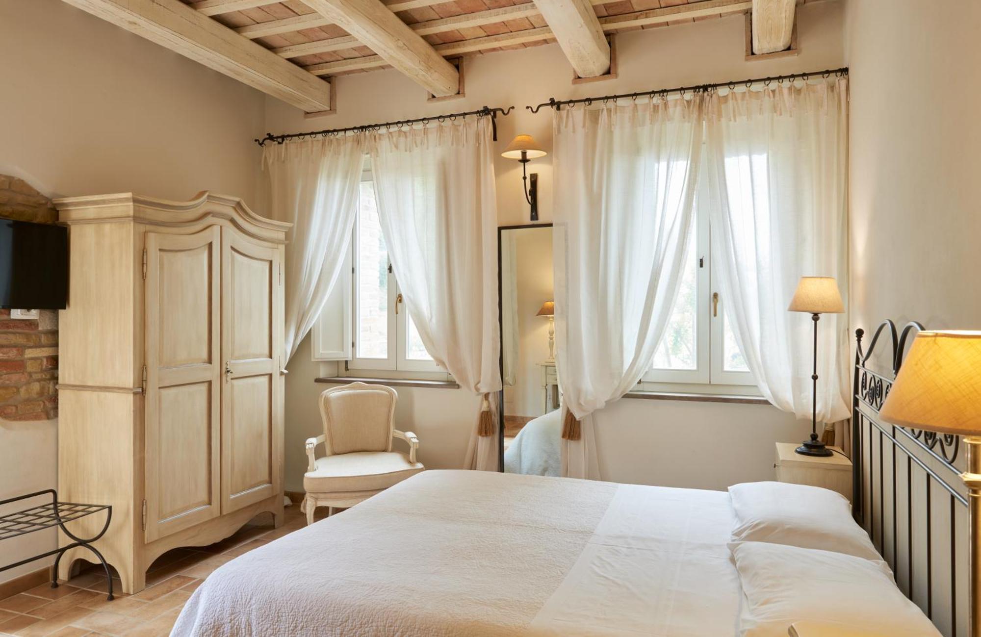 Pamperduto Country Resort Porto Potenza Picena Exterior photo