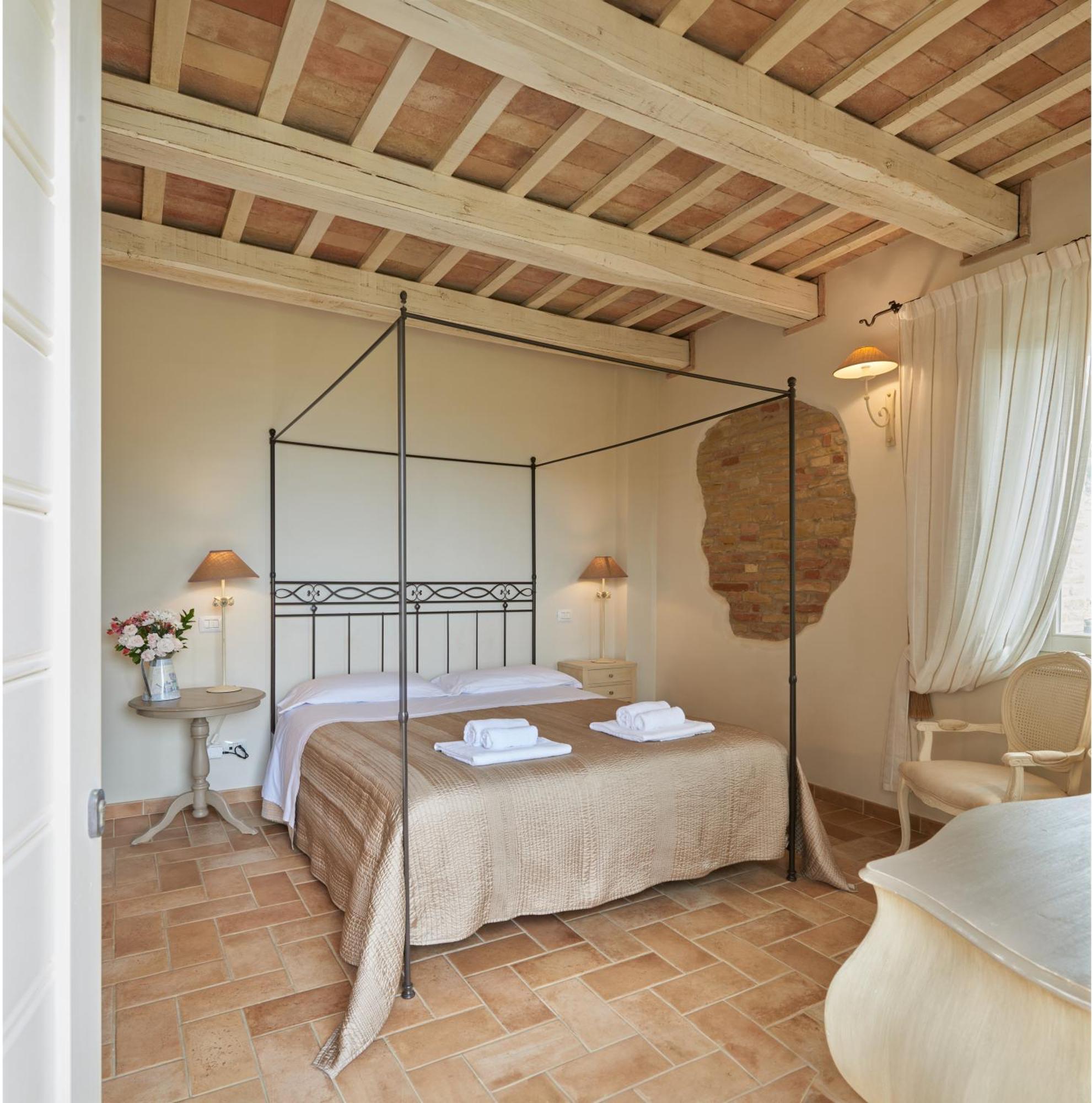 Pamperduto Country Resort Porto Potenza Picena Exterior photo